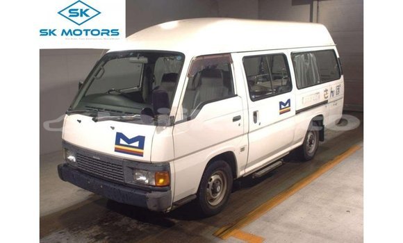 Buy Import Nissan Caravan White Car in Import - Dubai in Dushanbe Buy Import Nissan Caravan White Car in Import - Dubai in Dushanbe