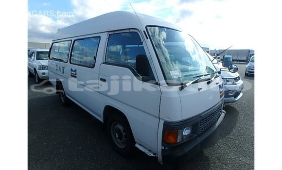 Buy Import Nissan Caravan White Car in Import - Dubai in Dushanbe Buy Import Nissan Caravan White Car in Import - Dubai in Dushanbe