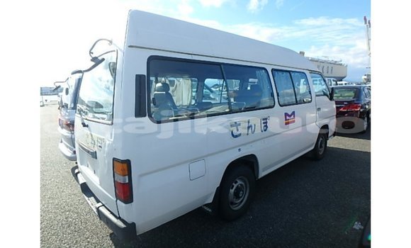 Buy Import Nissan Caravan White Car in Import - Dubai in Dushanbe Buy Import Nissan Caravan White Car in Import - Dubai in Dushanbe