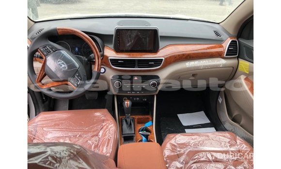 Buy Import Hyundai Tucson White Car in Import - Dubai in Dushanbe Buy Import Hyundai Tucson White Car in Import - Dubai in Dushanbe