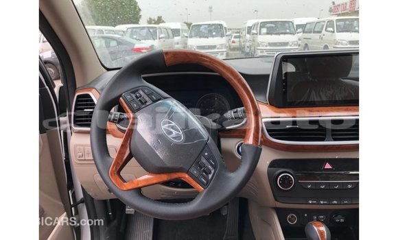 Buy Import Hyundai Tucson White Car in Import - Dubai in Dushanbe Buy Import Hyundai Tucson White Car in Import - Dubai in Dushanbe