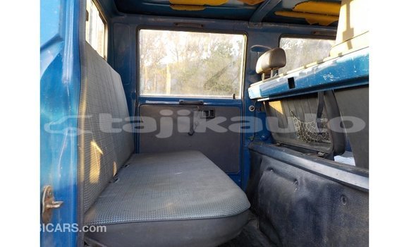 Buy Import Toyota Dyna Blue Car in Import - Dubai in Dushanbe Buy Import Toyota Dyna Blue Car in Import - Dubai in Dushanbe