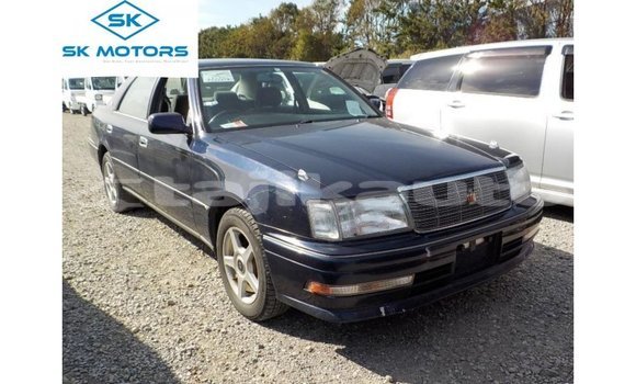 Buy Import Toyota Crown Blue Car in Import - Dubai in Dushanbe Buy Import Toyota Crown Blue Car in Import - Dubai in Dushanbe