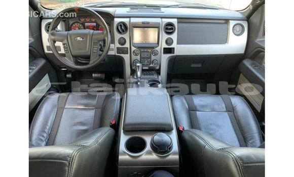 Buy Import Ford Club Wagon Beige Car in Import - Dubai in Dushanbe Buy Import Ford Club Wagon Beige Car in Import - Dubai in Dushanbe