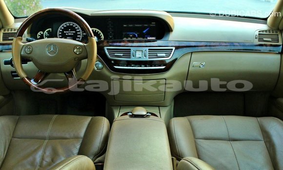 Buy Import Mercedes-Benz 200 Blue Car in Import - Dubai in Dushanbe Buy Import Mercedes-Benz 200 Blue Car in Import - Dubai in Dushanbe