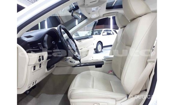 Buy Import Lexus ES White Car in Import - Dubai in Dushanbe Buy Import Lexus ES White Car in Import - Dubai in Dushanbe