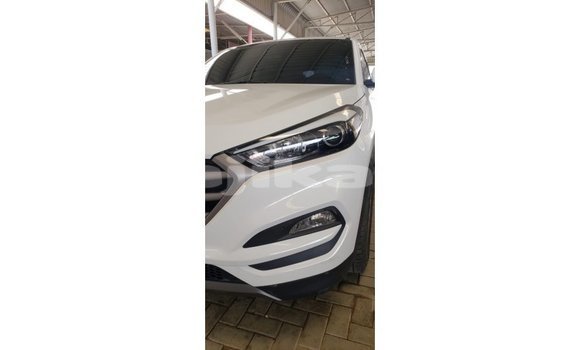 Buy Import Hyundai Tucson White Car in Import - Dubai in Dushanbe Buy Import Hyundai Tucson White Car in Import - Dubai in Dushanbe