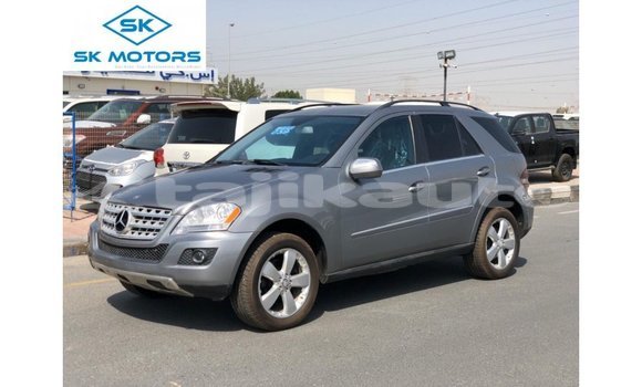 Buy Import Mercedes-Benz 190 Other Car in Import - Dubai in Dushanbe Buy Import Mercedes-Benz 190 Other Car in Import - Dubai in Dushanbe