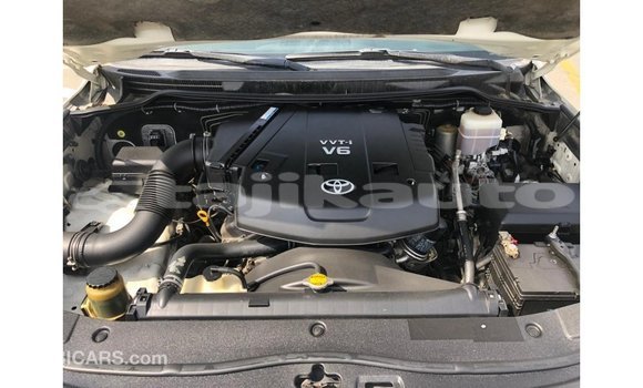 Buy Import Toyota Land Cruiser White Car in Import - Dubai in Dushanbe Buy Import Toyota Land Cruiser White Car in Import - Dubai in Dushanbe