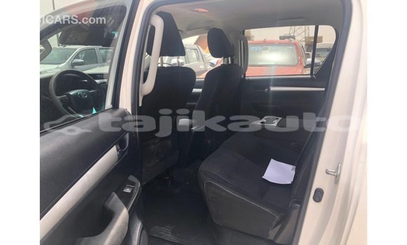 Buy Import Toyota Hilux White Car in Import - Dubai in Dushanbe Buy Import Toyota Hilux White Car in Import - Dubai in Dushanbe