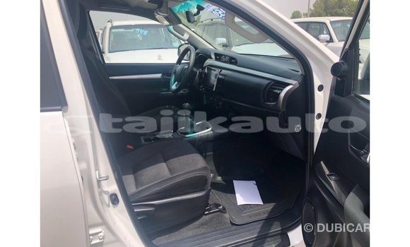 Buy Import Toyota Hilux White Car in Import - Dubai in Dushanbe Buy Import Toyota Hilux White Car in Import - Dubai in Dushanbe