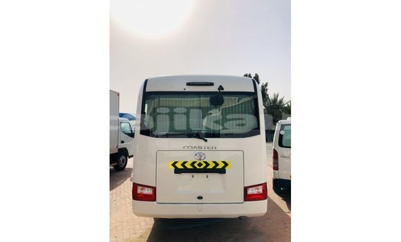 Buy Import Toyota Coaster White Car in Import - Dubai in Dushanbe Buy Import Toyota Coaster White Car in Import - Dubai in Dushanbe