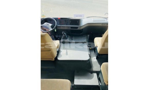 Buy Import Toyota Coaster White Car in Import - Dubai in Dushanbe Buy Import Toyota Coaster White Car in Import - Dubai in Dushanbe