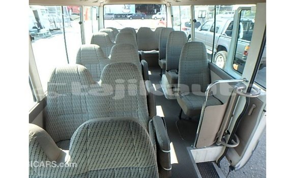 Buy Import Toyota Coaster White Car in Import - Dubai in Dushanbe Buy Import Toyota Coaster White Car in Import - Dubai in Dushanbe