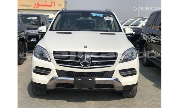 Buy Import Mercedes-Benz 190 White Car in Import - Dubai in Dushanbe Buy Import Mercedes-Benz 190 White Car in Import - Dubai in Dushanbe
