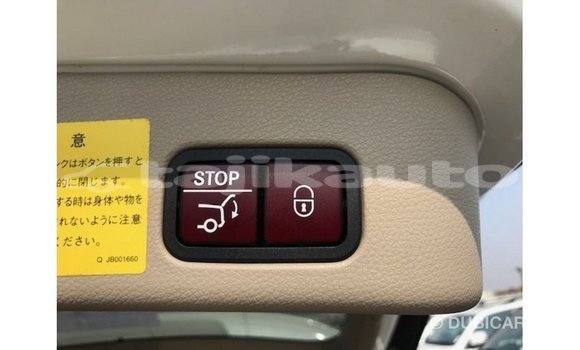 Buy Import Mercedes-Benz 190 White Car in Import - Dubai in Dushanbe Buy Import Mercedes-Benz 190 White Car in Import - Dubai in Dushanbe