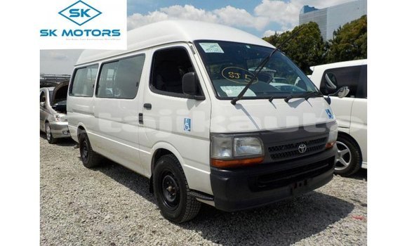 Buy Import Toyota Hiace White Car in Import - Dubai in Dushanbe