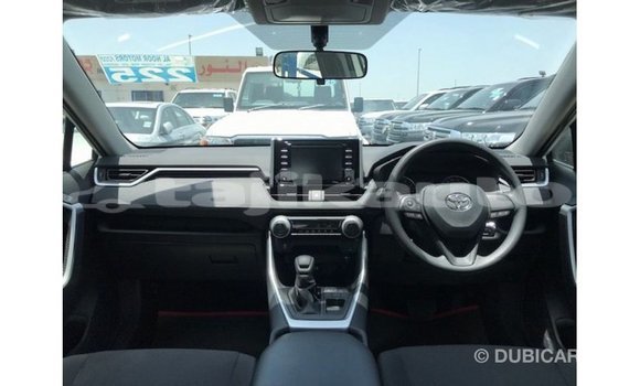 Buy Import Toyota 4Runner White Car in Import - Dubai in Dushanbe Buy Import Toyota 4Runner White Car in Import - Dubai in Dushanbe