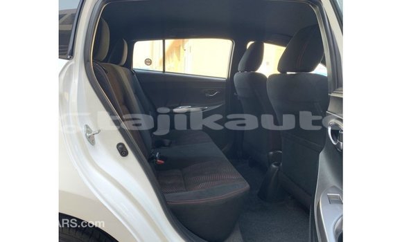 Buy Import Toyota Yaris White Car in Import - Dubai in Dushanbe Buy Import Toyota Yaris White Car in Import - Dubai in Dushanbe