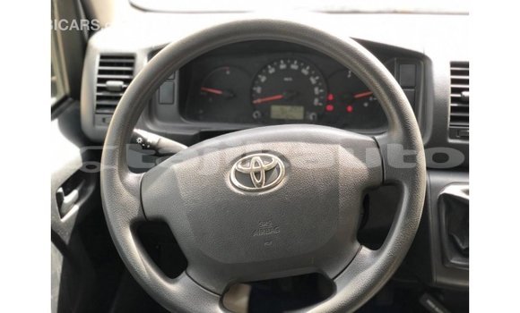 Buy Import Toyota Hiace White Car in Import - Dubai in Dushanbe Buy Import Toyota Hiace White Car in Import - Dubai in Dushanbe