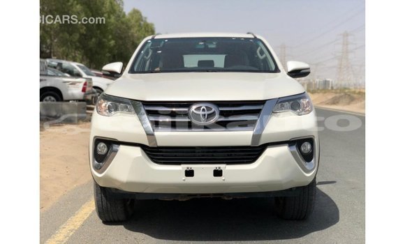 Buy Import Toyota Fortuner White Car in Import - Dubai in Dushanbe Buy Import Toyota Fortuner White Car in Import - Dubai in Dushanbe
