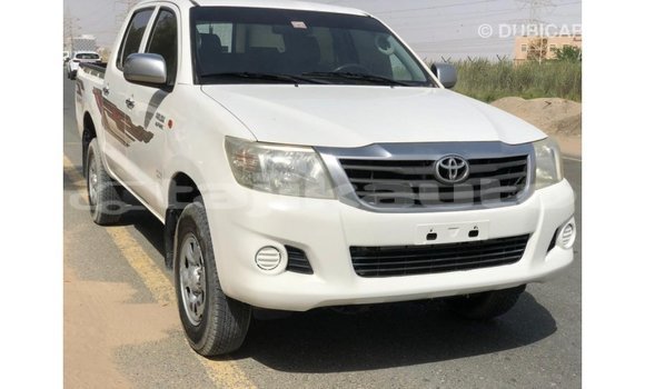Buy Import Toyota Hilux White Car in Import - Dubai in Dushanbe Buy Import Toyota Hilux White Car in Import - Dubai in Dushanbe