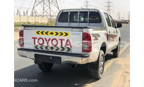 Buy Import Toyota Hilux White Car in Import - Dubai in Dushanbe Buy Import Toyota Hilux White Car in Import - Dubai in Dushanbe