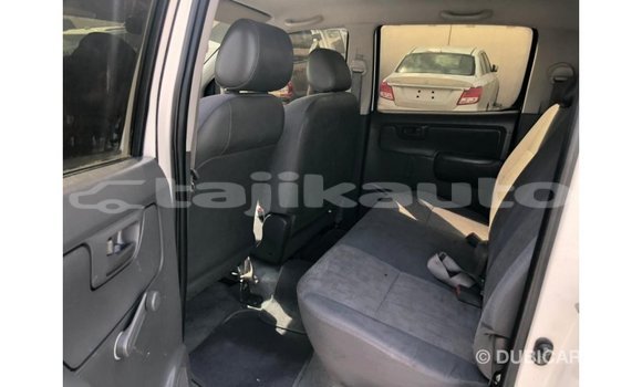 Buy Import Toyota Hilux White Car in Import - Dubai in Dushanbe Buy Import Toyota Hilux White Car in Import - Dubai in Dushanbe