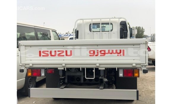 Buy Import Isuzu Rodeo White Car in Import - Dubai in Dushanbe Buy Import Isuzu Rodeo White Car in Import - Dubai in Dushanbe