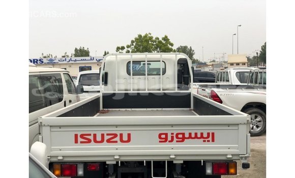 Buy Import Isuzu Rodeo White Car in Import - Dubai in Dushanbe Buy Import Isuzu Rodeo White Car in Import - Dubai in Dushanbe