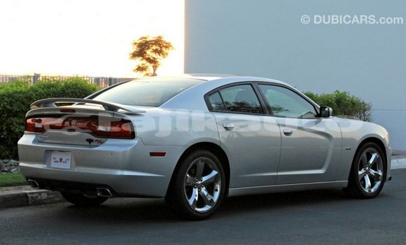 Buy Import Dodge Charger Other Car in Import - Dubai in Dushanbe Buy Import Dodge Charger Other Car in Import - Dubai in Dushanbe