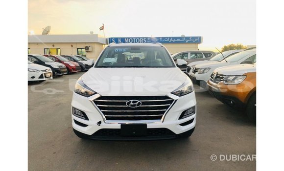 Buy Import Hyundai Tucson White Car in Import - Dubai in Dushanbe Buy Import Hyundai Tucson White Car in Import - Dubai in Dushanbe