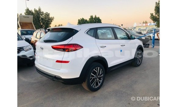 Buy Import Hyundai Tucson White Car in Import - Dubai in Dushanbe Buy Import Hyundai Tucson White Car in Import - Dubai in Dushanbe