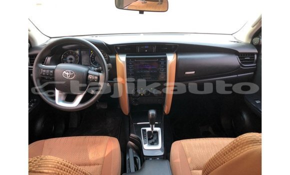 Buy Import Toyota Fortuner White Car in Import - Dubai in Dushanbe Buy Import Toyota Fortuner White Car in Import - Dubai in Dushanbe