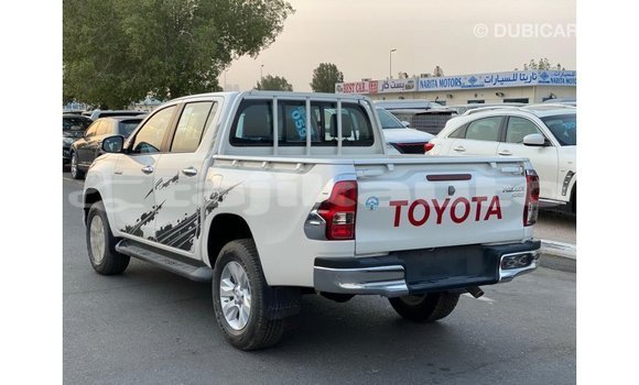 Buy Import Toyota Hilux White Car in Import - Dubai in Dushanbe Buy Import Toyota Hilux White Car in Import - Dubai in Dushanbe