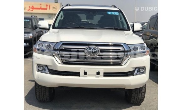 Buy Import Toyota Land Cruiser White Car in Import - Dubai in Dushanbe Buy Import Toyota Land Cruiser White Car in Import - Dubai in Dushanbe