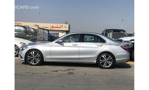 Buy Import Mercedes-Benz 200 Other Car in Import - Dubai in Dushanbe Buy Import Mercedes-Benz 200 Other Car in Import - Dubai in Dushanbe