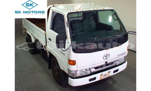 Buy Import Toyota Dyna White Car in Import - Dubai in Dushanbe Buy Import Toyota Dyna White Car in Import - Dubai in Dushanbe