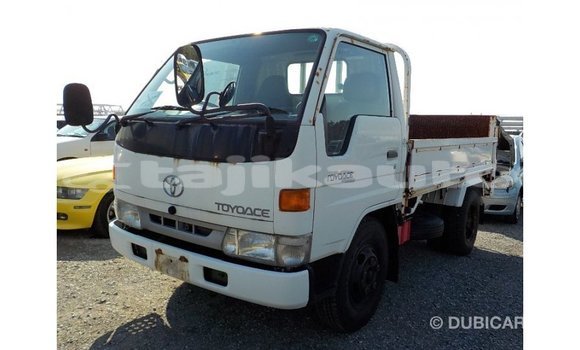 Buy Import Toyota Dyna White Car in Import - Dubai in Dushanbe Buy Import Toyota Dyna White Car in Import - Dubai in Dushanbe