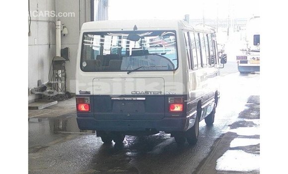 Buy Import Toyota Coaster White Car in Import - Dubai in Dushanbe Buy Import Toyota Coaster White Car in Import - Dubai in Dushanbe