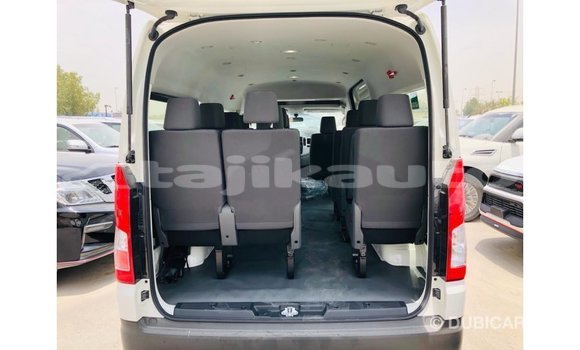 Buy Import Toyota Hiace White Car in Import - Dubai in Dushanbe Buy Import Toyota Hiace White Car in Import - Dubai in Dushanbe