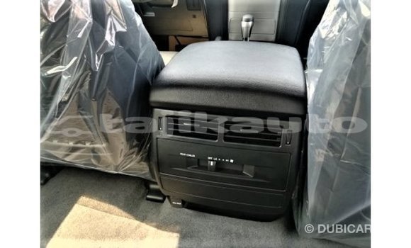 Buy Import Toyota Land Cruiser White Car in Import - Dubai in Dushanbe Buy Import Toyota Land Cruiser White Car in Import - Dubai in Dushanbe