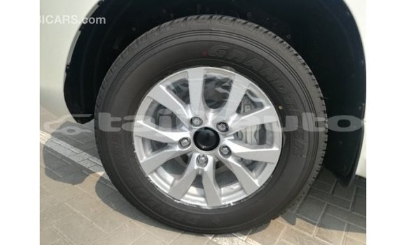 Buy Import Toyota Land Cruiser White Car in Import - Dubai in Dushanbe Buy Import Toyota Land Cruiser White Car in Import - Dubai in Dushanbe