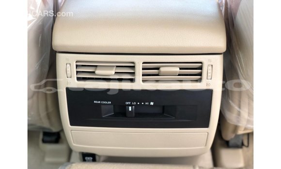 Buy Import Toyota Land Cruiser White Car in Import - Dubai in Dushanbe Buy Import Toyota Land Cruiser White Car in Import - Dubai in Dushanbe