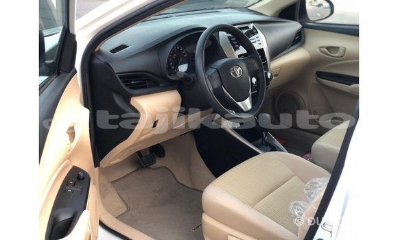 Buy Import Toyota Yaris White Car in Import - Dubai in Dushanbe Buy Import Toyota Yaris White Car in Import - Dubai in Dushanbe