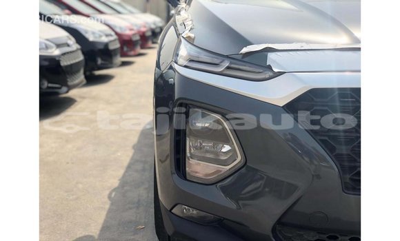 Buy Import Hyundai Santa Fe Green Car in Import - Dubai in Dushanbe Buy Import Hyundai Santa Fe Green Car in Import - Dubai in Dushanbe