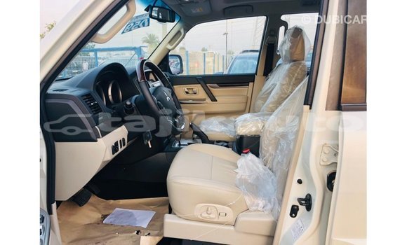 Buy Import Mitsubishi Pajero White Car in Import - Dubai in Dushanbe Buy Import Mitsubishi Pajero White Car in Import - Dubai in Dushanbe