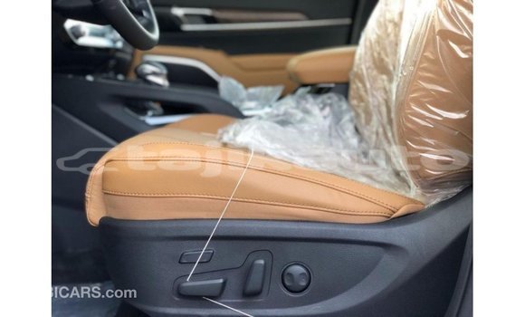 Buy Import Kia Carens White Car in Import - Dubai in Dushanbe Buy Import Kia Carens White Car in Import - Dubai in Dushanbe