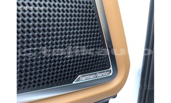 Buy Import Kia Carens White Car in Import - Dubai in Dushanbe Buy Import Kia Carens White Car in Import - Dubai in Dushanbe