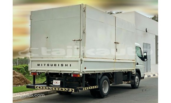 Buy Import Mitsubishi Carisma White Car in Import - Dubai in Dushanbe Buy Import Mitsubishi Carisma White Car in Import - Dubai in Dushanbe